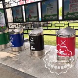 小區(qū)腳踏地埋升降式不銹鋼分類垃圾桶案例